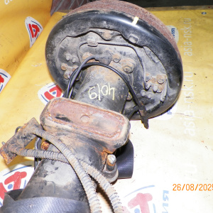 Мост MITSUBISHI 40/9 CANTER FE82DE R в сборе 5шп ABS. Двух скатный. Узкая база. От центра рессоры до центра рессоры-91.5 см.