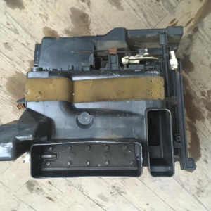 Печка Mazda DW3W Demio с радиатором печки GA011D267  GA011DC52