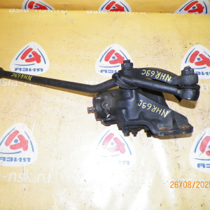 Рулевой редуктор ISUZU Elf NHR69C С тягой рулевой.