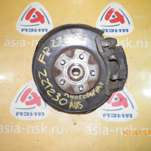 Ступица Toyota ZZT231 Celica 2ZZ-GE перед, прав 2WD ABS. В сборе. Многорычажная подвеска. super strut 43211-20330.