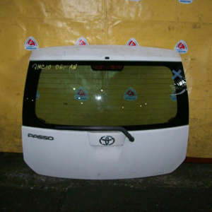 Дверь задняя TOYOTA Passo KGC10 (метла)