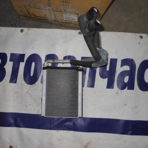 Радиатор печки Toyota ACM21/AZR60 Ipsum/Noah/Voxy (с трубками)