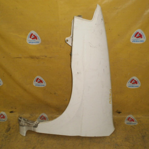 Крыло Mazda Demio DW3W '1996-1999 перед, лев