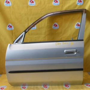 Дверь боковая Mazda Demio DW3W '1997 перед, лев (цена за голое железо)