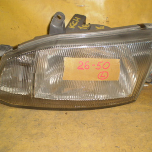 Фара TOYOTA лев Hiace Granvia '1996