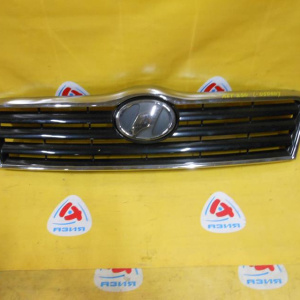 Решетка радиатора TOYOTA Avensis AZT250