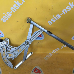 Стеклоподъемник TOYOTA Hiace LH100 перед, прав