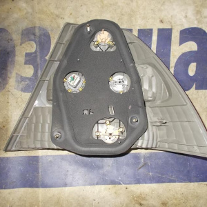 Стоп TOYOTA L Corolla NZE120 '2000-2002