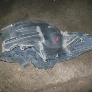 Подкрылок NISSAN X-Trail T30 '10.2000-06.2003 перед, лев