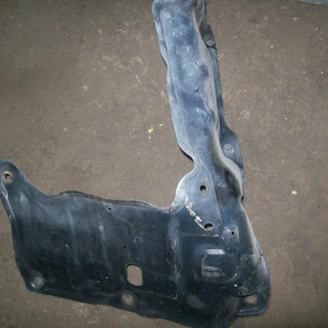 Защита двигателя TOYOTA AE110 R