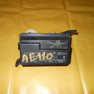 Блок предохранителей TOYOTA AE110/AE115
