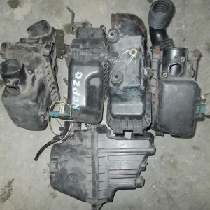 Корпус воздушного фильтра TOYOTA NCP10/20/30/50/60 Vitz/Platz/Funcargo/Probox/Ist
