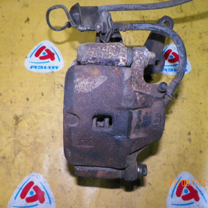 Ступица Mitsubishi N38W Chariot перед, прав 2WD 4шп.