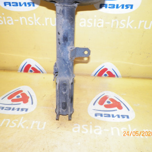 Стойка Toyota SV30/SV32/SV33 Camry/Vista зад, лев 2WD С ухом крепления стабилизатора. 48540-32240.48540-32300.