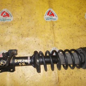 Стойка Mazda DW3W/DW5W Demio перед, прав