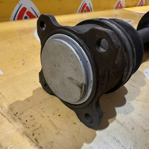 Привод Mitsubishi P25T/K74T/V44W/V43W/V41W/V36V/V12W/V23W/ Delica/Pajero 4D56/4G54/4G64/4M40/6G72 перед, прав a/t 28ШЛ ( 11 СМ МЕЖДУ ПЫЛЬНИКАМИ) MB620252