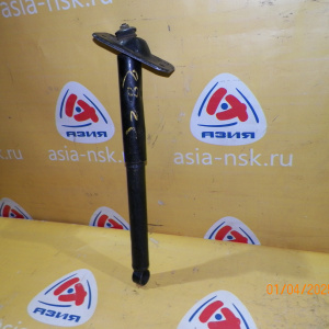 Амортизатор TOYOTA #E106 R Подмят верхний чехол.