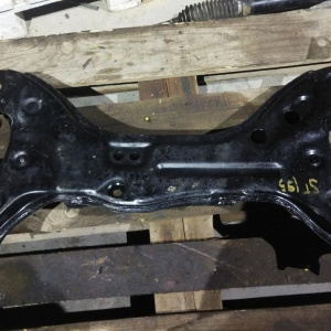 Балка Toyota ST195/ST198/ST215/CT215/CT216/SXM15/SXN15 Caldina/Corona Premio/Carina/Ipsum/Nadia 3SFE/2CT/3CTE F 4WD Поперечная под ДВС 51201-20290