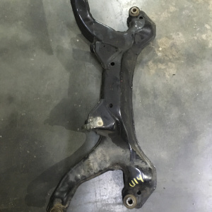 Балка NISSAN P11/U14 F поперечная