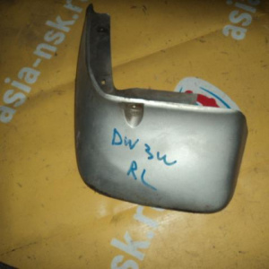 Брызговик Mazda Demio DW3W '1996- зад, лев