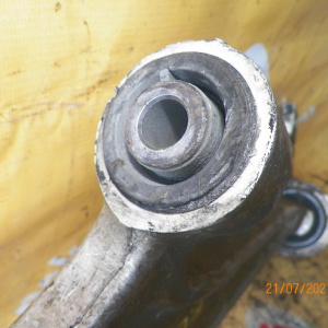 Рычаг NISSAN NT30 X-Trail перед, лев 54501-8H310, 54501-8H31A