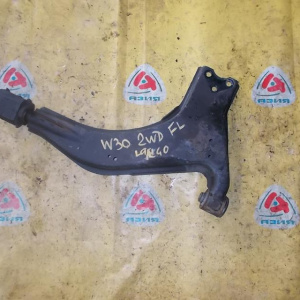 Рычаг Nissan C23/W30 Serena/Largo перед, лев 2WD