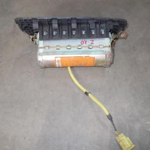 Подушка безопасности NISSAN Cube Z10 пасс (с зарядом)