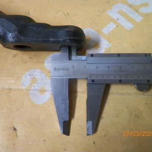 Рычаг Toyota GX90/JZX90/JZX91/SX90/LX90 Mark II/Chaser/Cresta '-09.1996 перед, лев н кривой (диаметр отверстия 14 мм.)