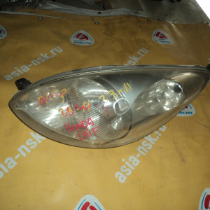 Фара HONDA лев Life JB8 '2002