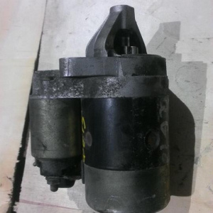 Стартер Nissan QG16/QG13/QG15/QG18/GA15/GA16 клемма на защёлке 23300-73Y10
