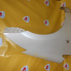 Крыло TOYOTA Wish ZNE10 перед, прав