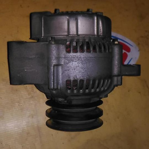 Генератор Toyota 2C/3C Lite Ace Noah/Town Ace Noah CR40/CR50 без вакуум Bus 3 конт. овал. 2 клиновых ремня R 27060-64300 55 ампер / 27060-64320 90 амп
