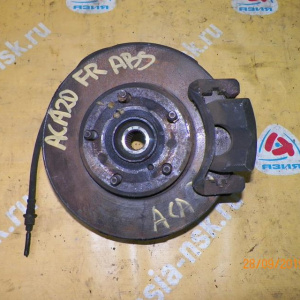 Ступица TOYOTA ACA20/ACA21/ACA22/ACA23/ACA26/ACA28/CLA20/CLA21/ZCA25/ZCA26 RAV4 перед, прав 2WD/4WD ABS. В сборе. 43211-42060