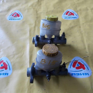 Главный тормозной цилиндр Nissan B15 Sunny 7/8