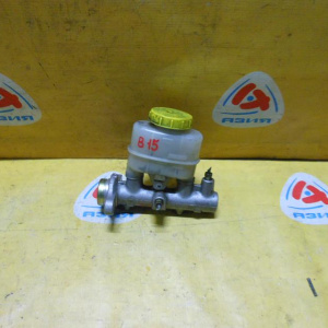 Главный тормозной цилиндр Nissan B15 Sunny 7/8