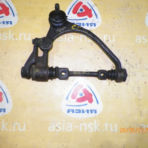 Рычаг TOYOTA CR30/CR31/CR36/CR37/CM40/CM52/CM60/YR30/YR31/YM40/YM65 перед, прав в 4WD