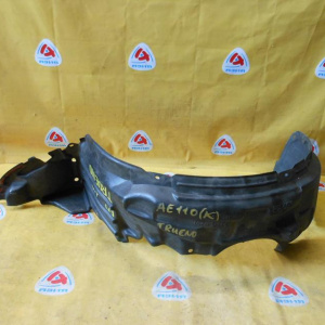 Подкрылок Toyota Corolla Levin/Sprinter Trueno AE110 перед, прав