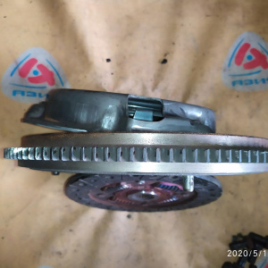 Маховик Mazda B3/B5 Demio DW3W m/t + корзина сцепления ( диаметр диска 190 мм. )