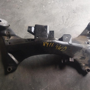 Балка NISSAN B15/Y11/G10 F 4WD поперечная