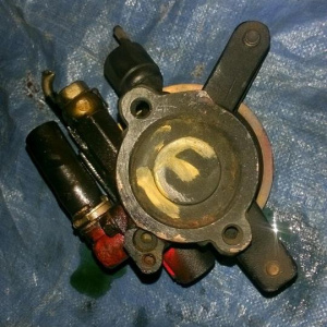 Гидроусилитель TOYOTA 3E/4E/5E с клапаном/44302-12110