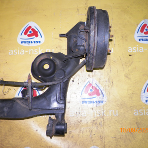 Балка Toyota SXM15/SXN15 Ipsum/Gaia/Nadia 4WD ABS DRAM. В сборе с тросами ручника. R