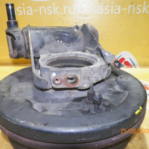 Ступица Toyota SXN15/SXN15/ACN15/ACM15 Gaia/Ipsum/Nadia зад, прав 4WD ABS. Барабанные тормоза.В сборе с барабаном и колодками. 42409-42010.42301-44020.42431