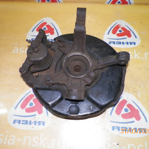 Ступица TOYOTA SXA10/SXA11/SXA15/SXA16 Rav4 перед, прав 2WD/4WD Без ABS. В сборе. Диаметр диска-300мм. 43211-42021.