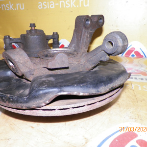 Ступица TOYOTA SXA10/SXA11/SXA15/SXA16 Rav4 перед, прав 2WD/4WD Без ABS. В сборе. Диаметр диска-300мм. 43211-42021.