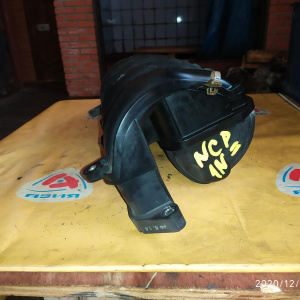 Коллектор впускной Toyota 1NZ-FE Vitz/Funcargo/bB NCP10/NCP20/NCP30/NNP11 прямой. механическая заслонка 17120-21020