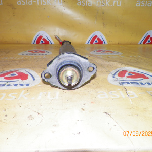 Амортизатор NISSAN C24 Serena R