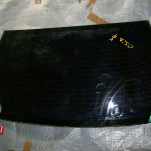 Стекло заднее MITSUBISHI Lancer Cedia CS2A б/отв.