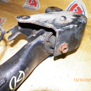 Балка NISSAN K12/Z11/E11 March/Cube/Note DRUM ABS. В сборе. R