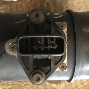 Расходомер Subaru EJ206 Forester/Legacy SF5/BH5 22680-AA301