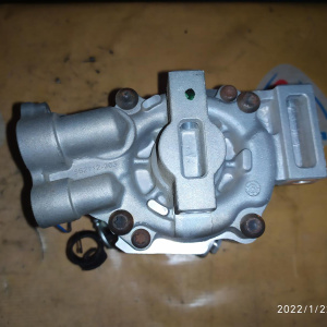Компрессор кондиционера Subaru EJ204/EJ205/EJ253/EJ255/EJ203/EL154/FB20/EJ207/EJ257 Exiga/Forester/Impreza YA5/SH5/GE3/GH3 73111-FG002/-FG001